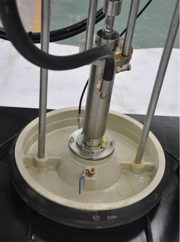 Yalıtım Camı İki Bileşenli Tutkal Kaplama Makinesi Üniforma Tutkal Çıkışı Komple Mühür 2