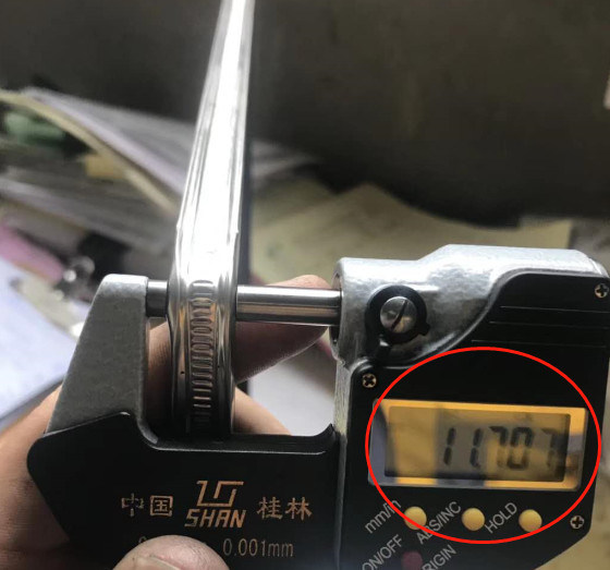 Renk Özelleştirilmiş Doğru Açı ± 0.5mm Spacer Bükme Makinesi