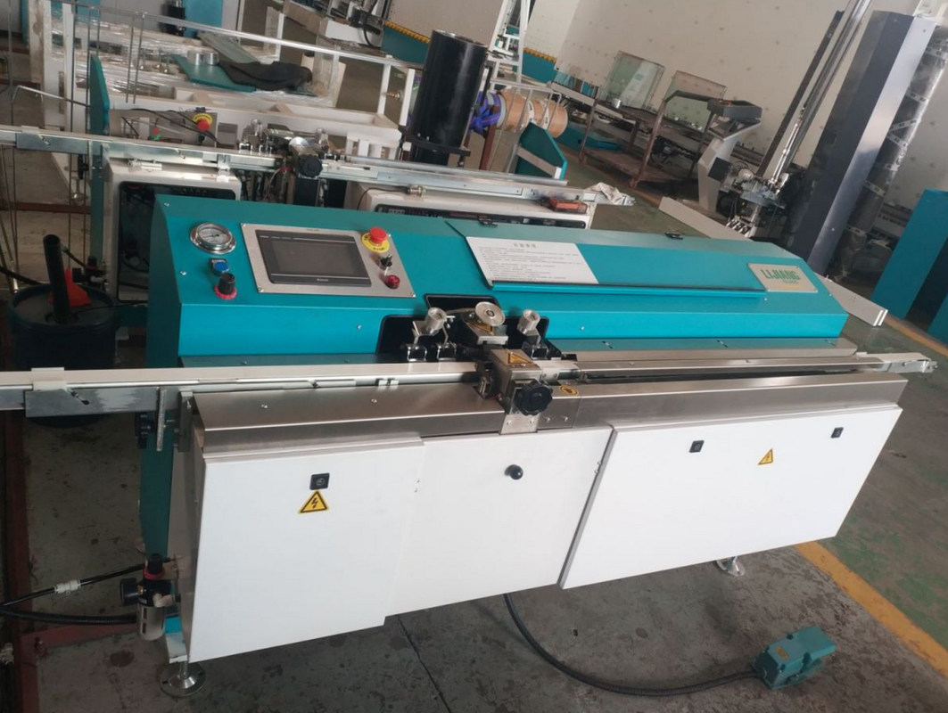 Çift Cam Makinesi İçin Büyük Butil Varilli Otomatik Sıcak Eriyik Butil Makinesi